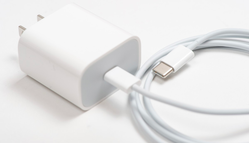 25W Super Fast Charger for Samsung, USB C Phone Charge Plug and Cable for Galaxy S22 Ultra S23 S21 S20 A54 A53 5G, Replace Original Android Type C Superfast PD UK Wall Power Adapter saynama