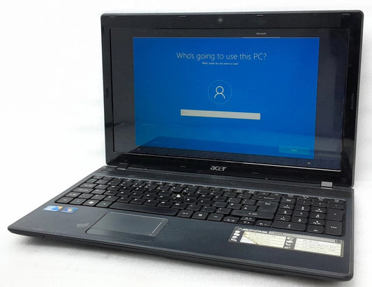 Acer Aspire 5733 Core i3-M370 @ 2.40 GHz / 4GB Ram / 300GB - Refurbished Acer laptop